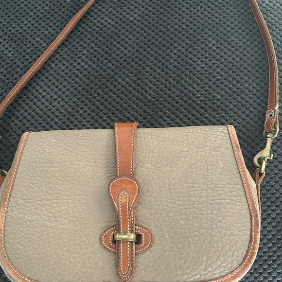 Dooney & Bourke Handbags - Dooney & Bourke Leather Shoulder Bag